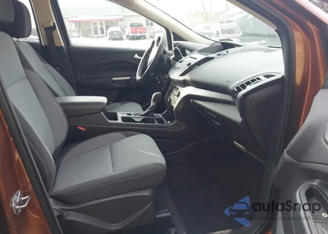 2017 Ford Escape Se из США, поврежденный, VIN 1FMCU9GD3HUC62366